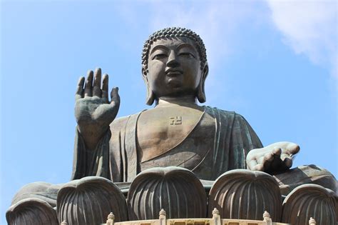 tian-tan-buddha-958765_1280 - Outdoor Revival