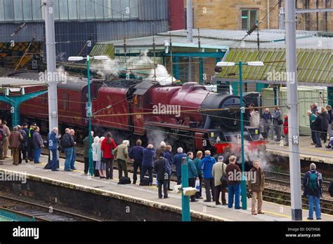 LMS Jubilee Class 5699 Galatea 'Cumbrian Mountain Express' a special ...