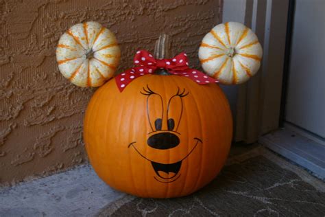 Honeybee Vintage: Minnie Mouse Pumpkin | Minnie mouse pumpkin, Halloween crafts, Halloween fun