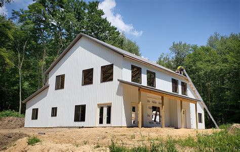 Michigan Amish Barn Builders | Metal Buildings Michigan