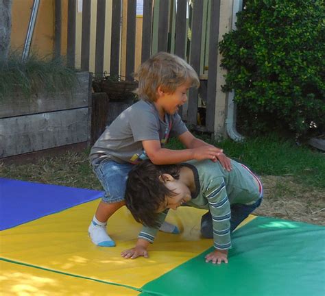 Rough and Tumble Play – Albany Preschool Cooperative