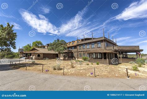 GRAND CANYON, USA - JULY 2018: the El-Tovar Restaurant Lodge is a ...