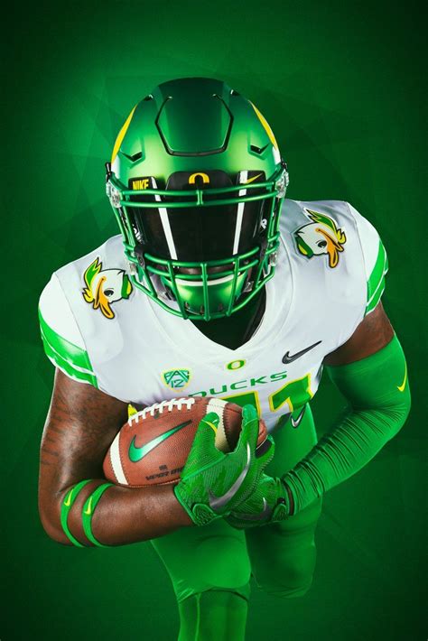 Pin by Benjamin Butcher on Mighty Oregon | Ducks football, Oregon ducks ...