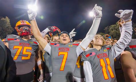 Mission Viejo football sprints past Granite Hills to win CIF SoCal 1-AA ...