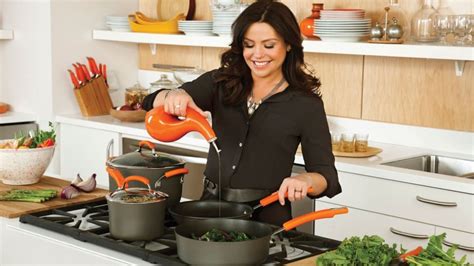 Rachael Ray 14-Piece Set Hard Anodized Cookware Set review - Reviewed