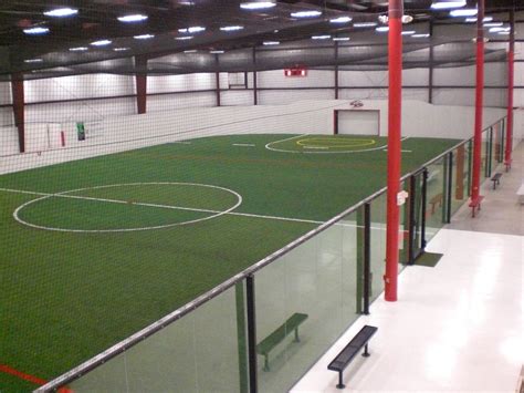 High Gloss Green Artificial Football Turf at Rs 95/sq ft in Mumbai | ID ...