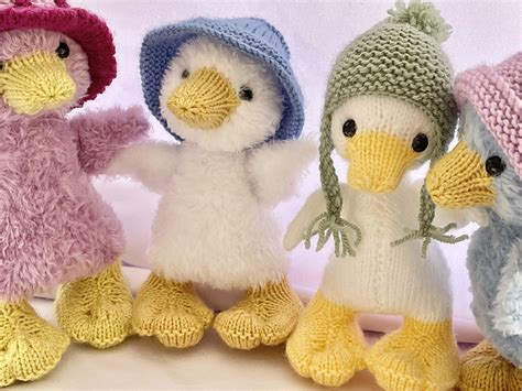 Ravelry: Dingleberry Duckling pattern by Pat Alinejad