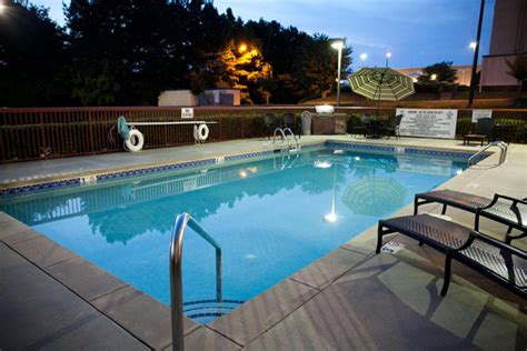 15 Best Hotels in Carrollton, GA for 2024 (Top-Rated Stays!)