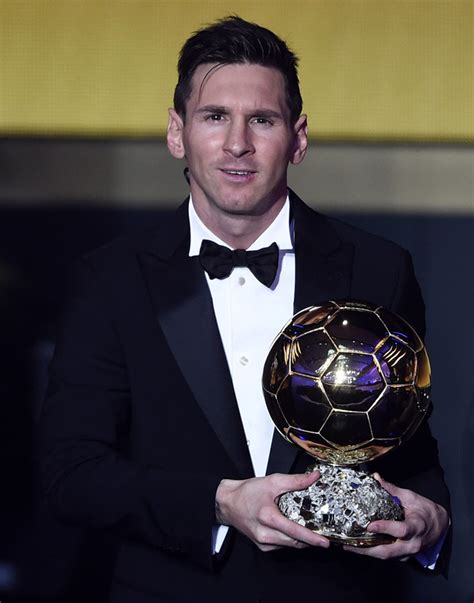 Celebrities' style: FIFA Ballon d'Or 2015 Winner Lionel Messi