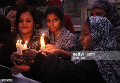 18 Party Pakistan Tehreek Insaf(pti)women Wing Stock Photos, High-Res ...