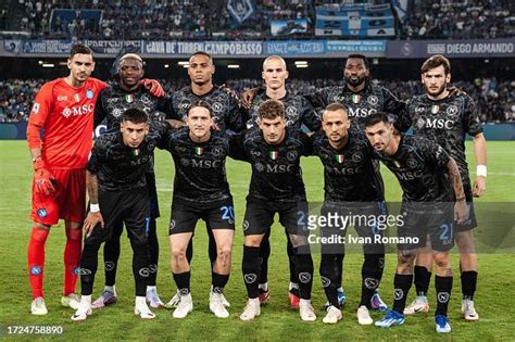 The SSC Napoli players pose for the formation photo during the Serie ...