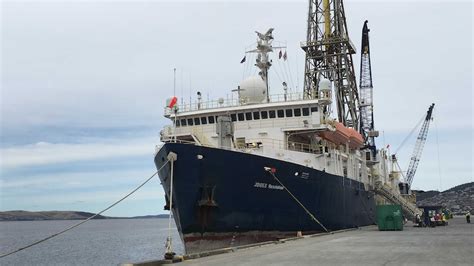 Scientists probe secrets of 'seventh continent' Zealandia submerged in South Pacific - ABC News