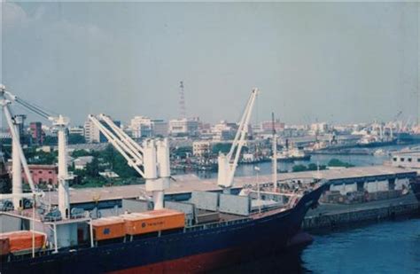 Mumbai Port, Mumbai Port Trust, History of the Mumbai Port