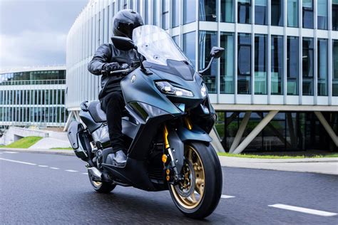 2023 Yamaha TMAX Tech MAX gets new colors in Europe