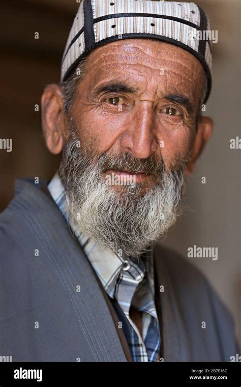 Uzbek culture hi-res stock photography and images - Alamy