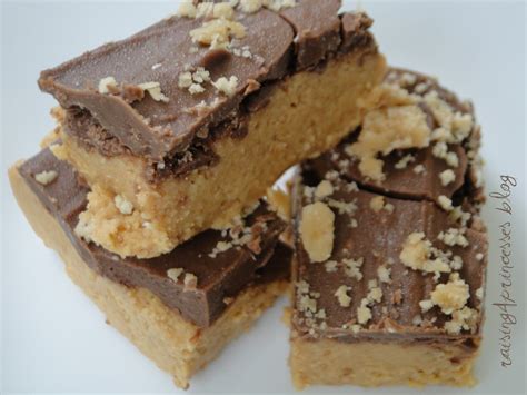 Raising 4 Princesses: Crunchy Peanut Butter Bars Recipe