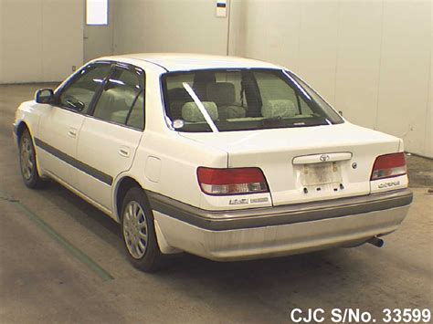 1998 Toyota Carina White for sale | Stock No. 33599 | Japanese Used Cars Exporter