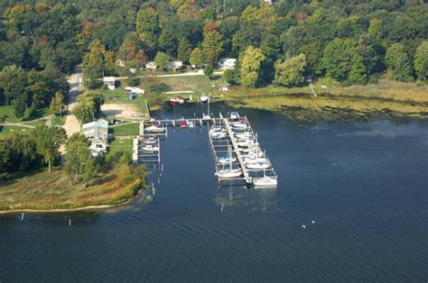 Maple Beach Yacht Club/Montague Marina in Montague, MI, United States - Marina Reviews - Phone ...