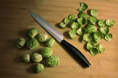 Calories in Brussels Sprouts: Nutrition Facts and Health Benefits