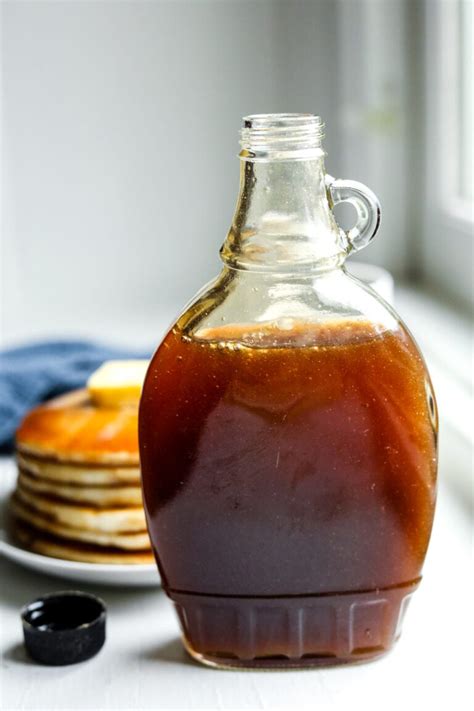 Sugar Free Keto Maple Syrup Recipe (With 0 Carbs!)