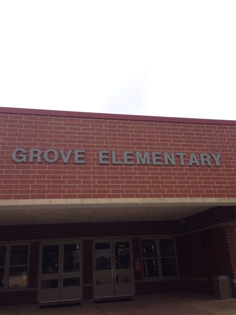 Grove Elementary School, 1101 Airport Rd, Normal, IL, Schools - MapQuest