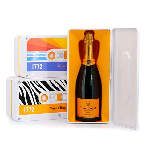 Champagne Veuve Clicquot - Tape Standard Gift Box - Veuve Clicquot Ponsardin