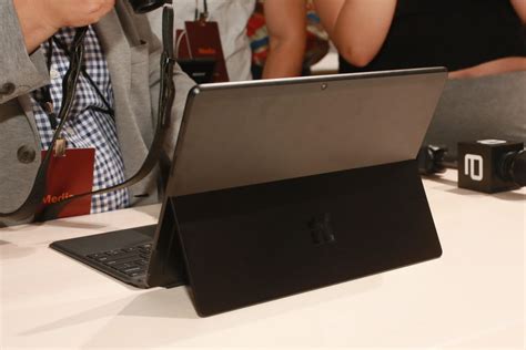 Microsoft Surface Pro X - CNET