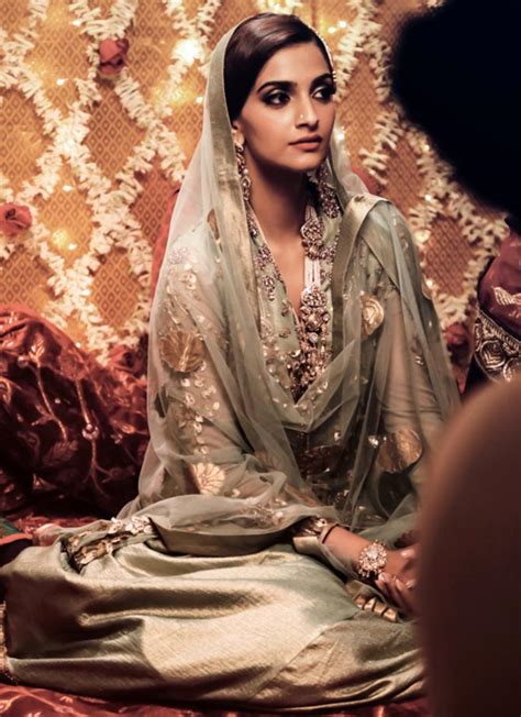 Sonam's BEST bridal look in Dolly Ki Doli? VOTE! - Rediff.com movies