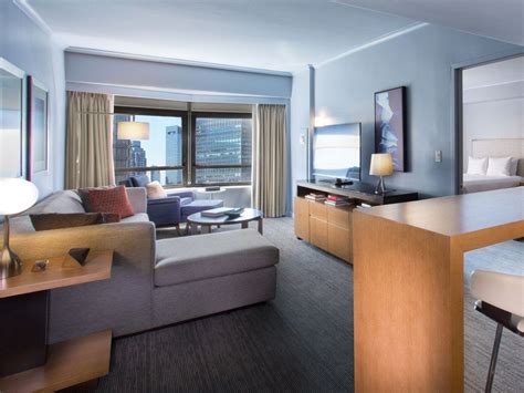 Midtown Manhattan Hotels Are Becoming Cool. Here's How | Manhattan ...