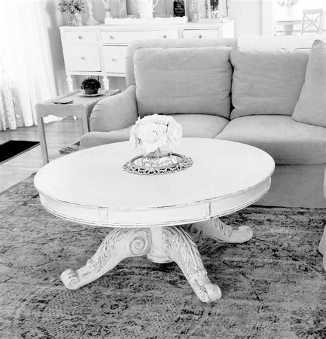 Round coffee table.. chalk painted White Round Coffee Table, Diy Coffee ...