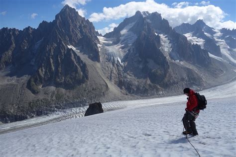 Glacier hiking - Chamonix Mountain Guide