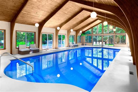 Best AirBnBs with Indoor Pools Across America | Cheapism.com