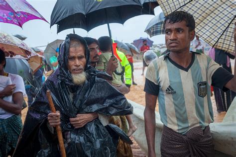 Rohingya refugees mark a year of suffering and hope | UNHCR