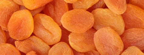 10 Health Benefits Of Dried Apricots | Holland & Barrett