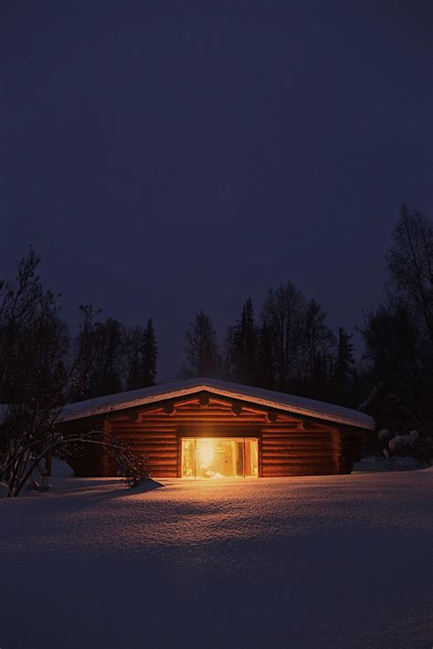 Cabin in Alaska after a fresh snowfall : r/CozyPlaces