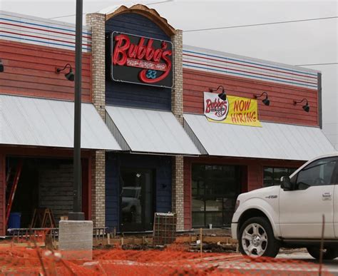 Bubba’s 33, Coach’s Smoke eateries hiring more than 200 people locally | Restaurants & Food ...