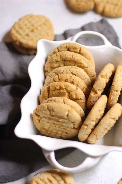 Best Ever Peanut Butter Cookies - SueBee Homemaker