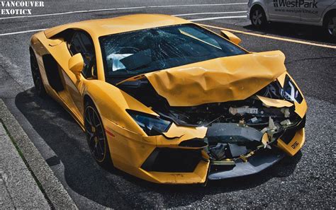 Lamborghini Aventador Crashes in Vancouver - GTspirit