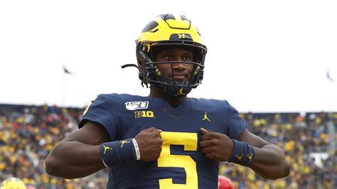 Former Michigan QB Joe Milton reportedly transferring to Tennessee