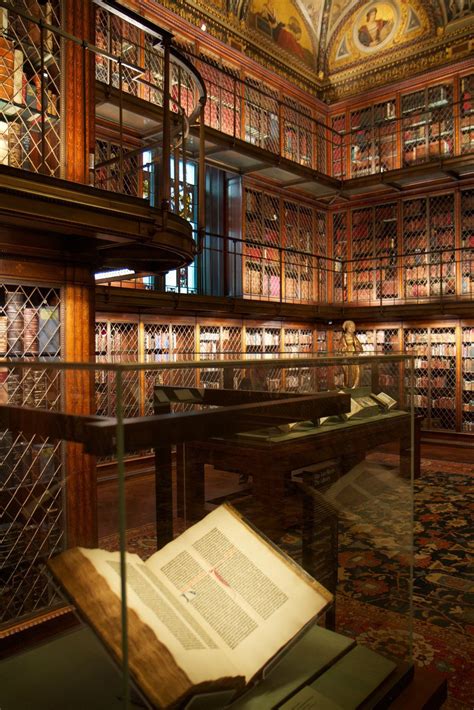 37 Beautiful Libraries From Around The World That Are Every Book Lover’s Paradise