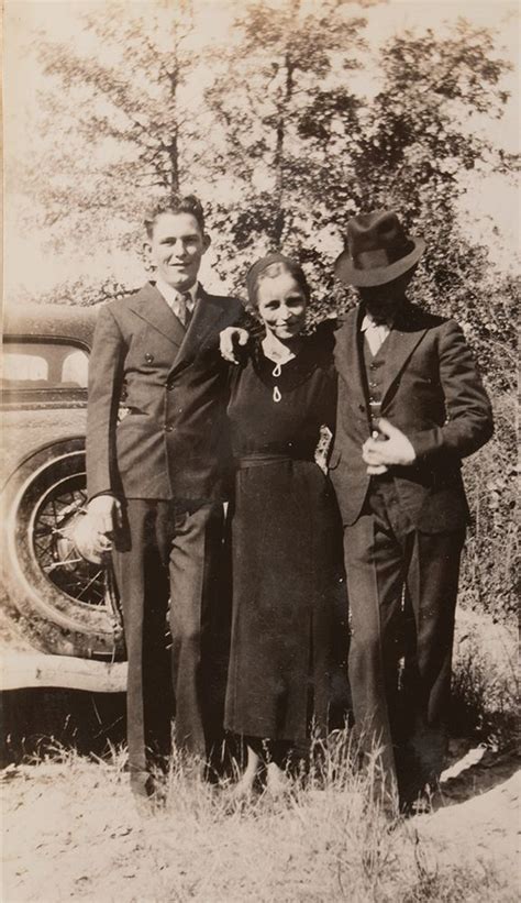 Everything as is Всё, как есть: The legendary rebels Bonnie and Clyde