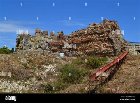 Ruins of ancient theatre in Nikopolis Stock Photo - Alamy