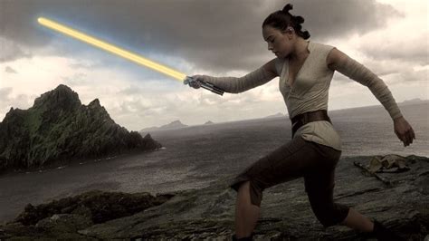 Rey's Yellow Lightsaber Plot in Rise of the Skywalker Got Axed