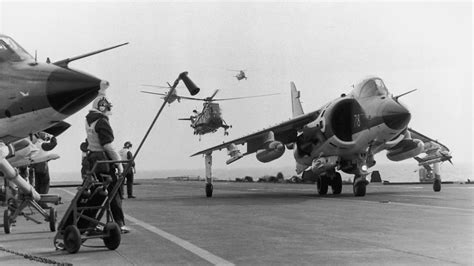 BBC World Service - Witness, The Harrier in the Falklands War