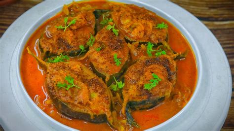 Magur Macher Recipe|Deshi Magur Fish Recipe|CatFish Curry Recipe|Amazing Fish Cutting Skill|Fish ...