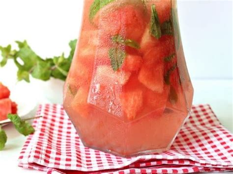 Hydrating Watermelon Detox Water - Clinique Poids Santé