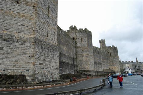 Caernarfon Castle - Wales - Castles Photo (789298) - Fanpop