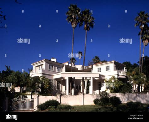 Hollywood hills house hi-res stock photography and images - Alamy