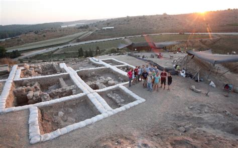 Discovery of 12th Century Temple at Lachish | Patterns of Evidence