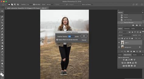 How to Smooth Edges in Photoshop (Photoshop Feather) | Skylum How-to